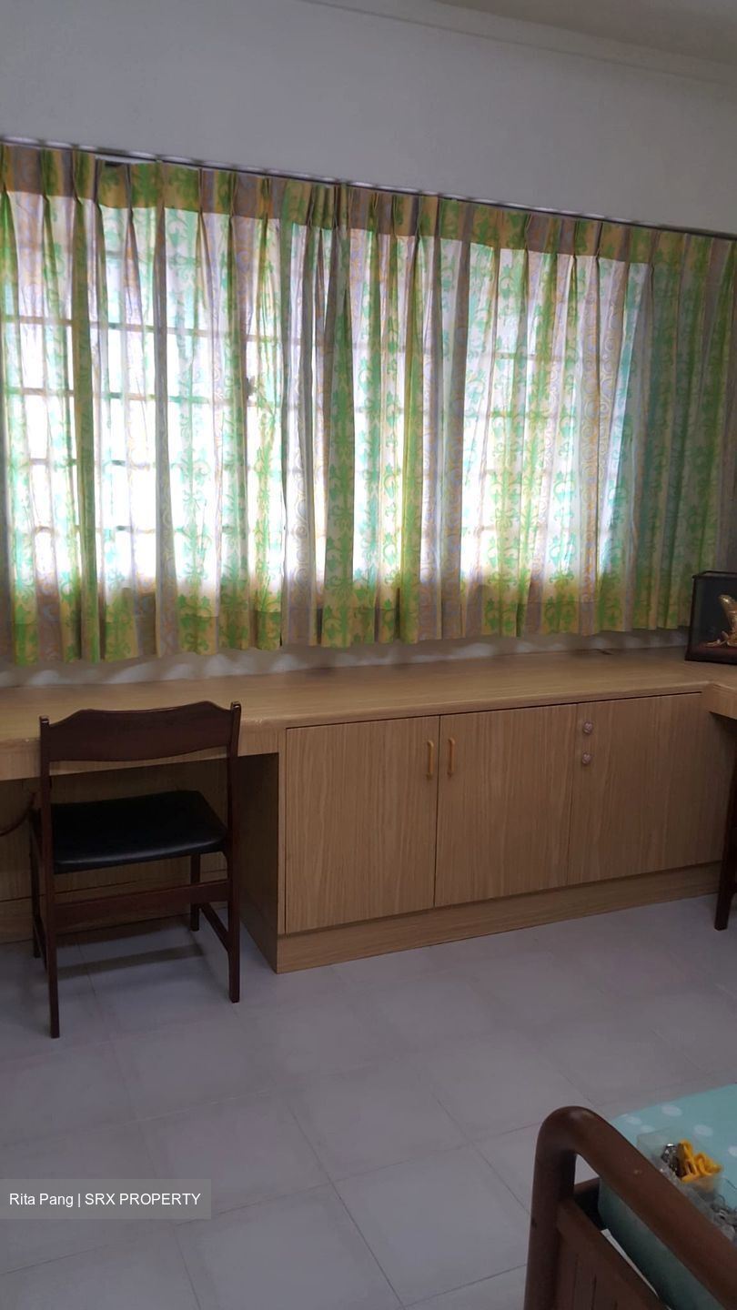 Blk 336 Jurong East Avenue 1 (Jurong East), HDB 4 Rooms #610371001
